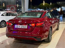 نیسان ئەلتیما